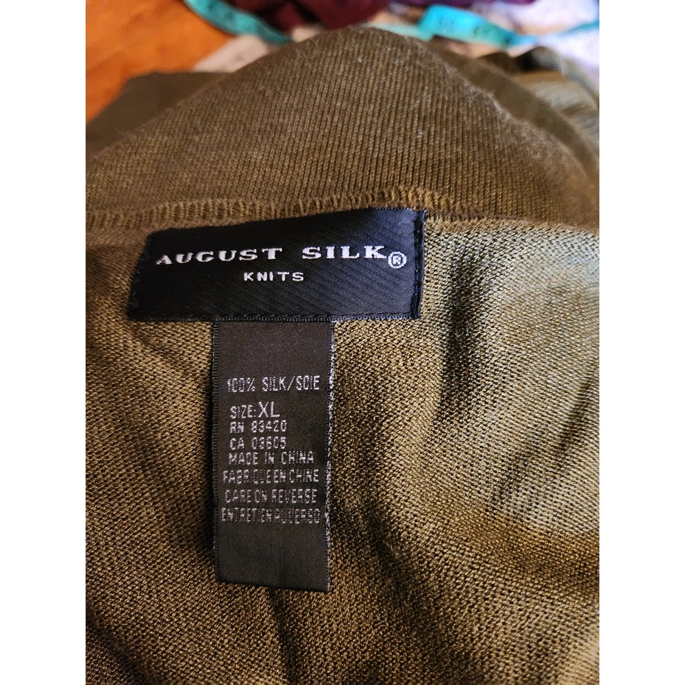 90s/00s Green Silk Sweater Set‎ - Picture 5 of 5
